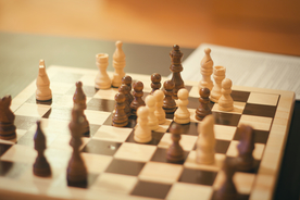 国际象棋博弈图片