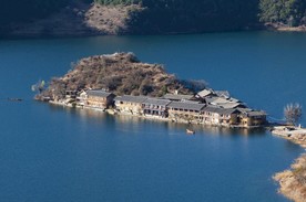 泸沽湖里格半岛