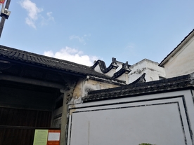 青瓦白墙