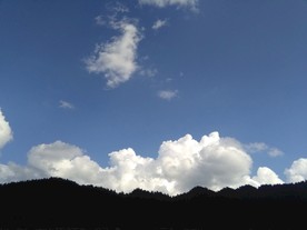 蓝天白云