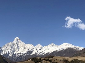四姑娘山