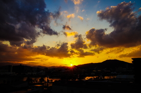 山川剪影风景图片
