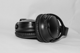 耳机 年轻 耳麦 音乐 休闲