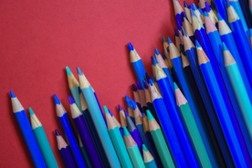 五彩铅笔