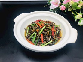 酒店菜品    香辣鳝鱼丝