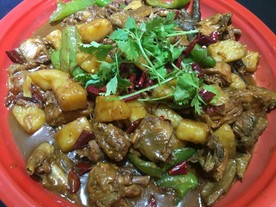 乡村大盘鸡  特色大盘鸡