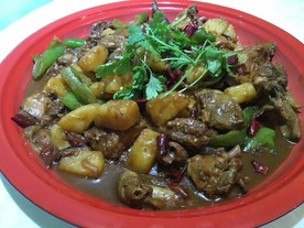 乡村大盘鸡  特色大盘鸡