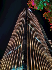 鸿隆世纪广场夜景