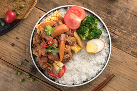 红烧牛腩饭