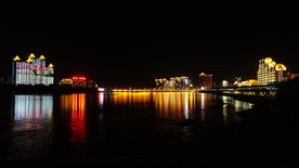 松花江夜景