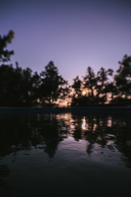 湖面自然生态夜晚背景素材