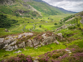 中世纪田园风景摄影图