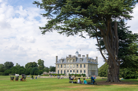 中世纪田园风景图