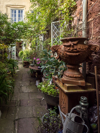 中世纪田园风景图