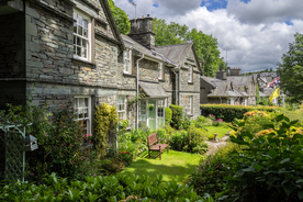 中世纪田园风景图