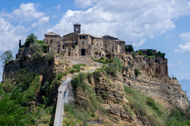 中世纪田园风景图