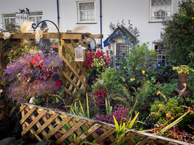 中世纪田园风景图