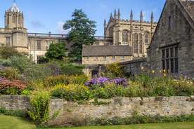 中世纪田园风景图