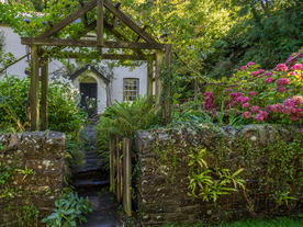 中世纪田园风景图