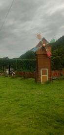 风车房子