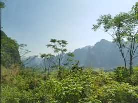 风景图片 山 蓝天白云