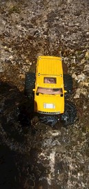 玩具汽车