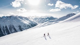 高原雪山