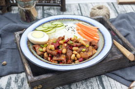 红烧肥肠盖浇饭