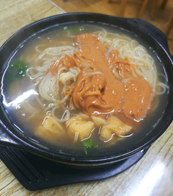 砂锅麻辣烫