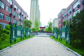 校园图片 校园风光 校园操场
