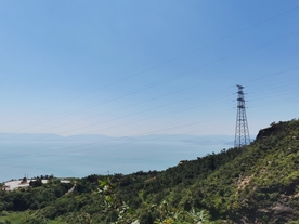 山与海