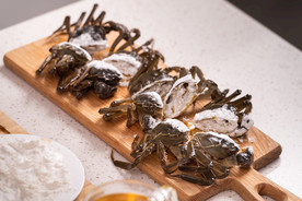 螃蟹美食食材活动海报背景素材