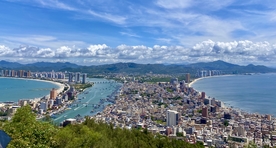 双月湾
