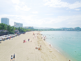 大东海浴场沙滩