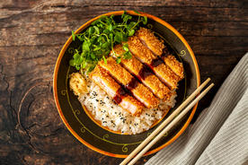 美食鸡排饭摄影