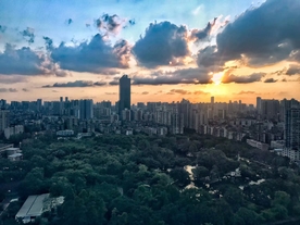 城市夕阳