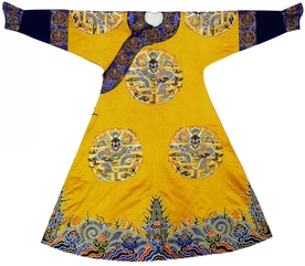高清传统服装