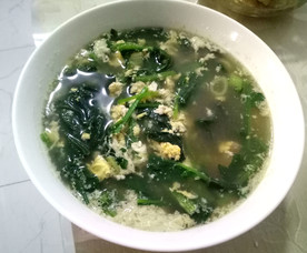 鸡蛋菠菜汤