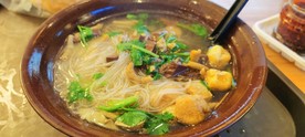 鸭血粉丝汤