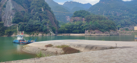 实拍青田石门洞景区彼岸小江