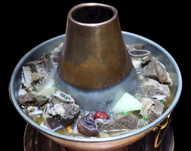 煲汤牛排涮