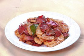 家常菜年糕炒腊肉