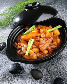 豫菜鹿筋海参煲