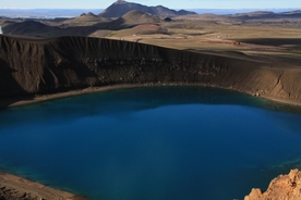 火山口湖