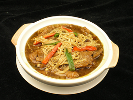 金针牛肉煲