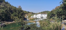瀑布风景图