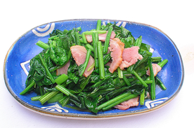 培根炒菠菜