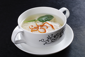 清汤鸡豆花