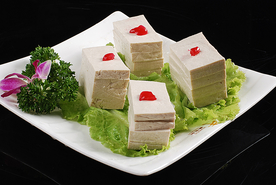 火锅配菜豆腐