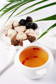 羊肚菌黑松露炖老鸡